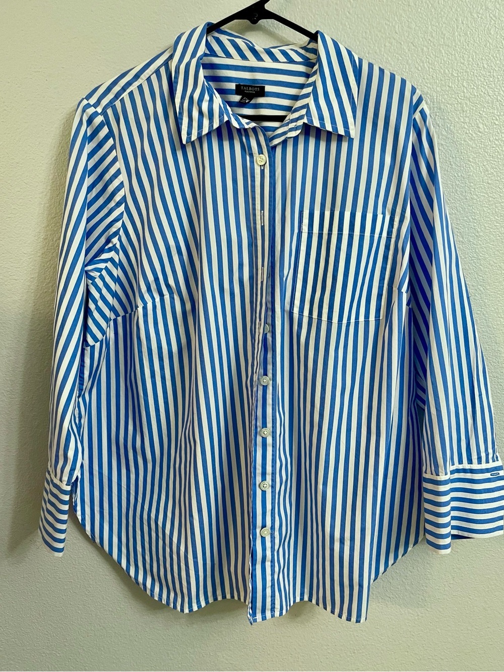 Talbots 100% Cotton Blue & White Striped Woman’s Button-Down Shirt Size 2Xp